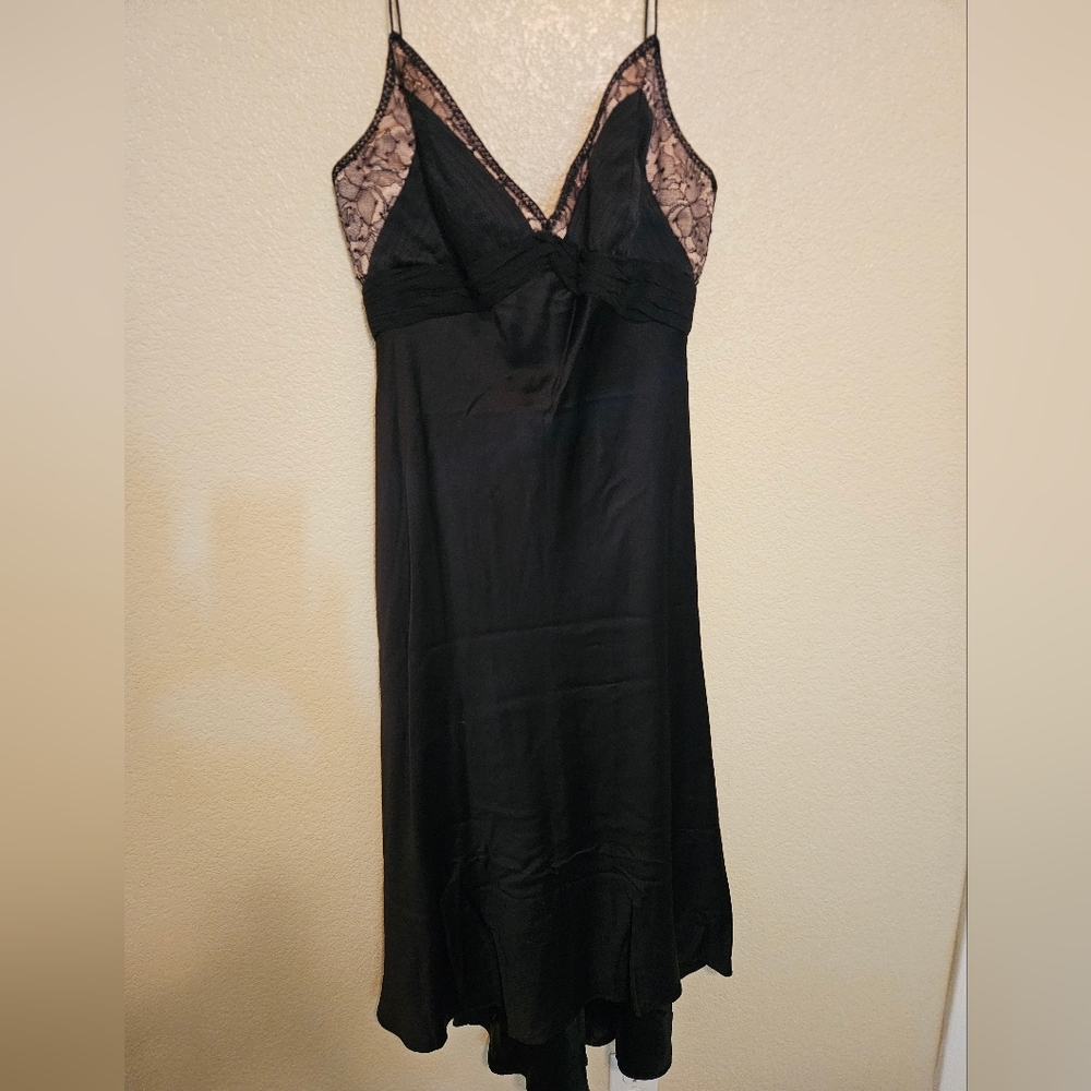 Carmen Marc Valvo Signature Black Silk Lace Midi Dress Size 8 Vintage